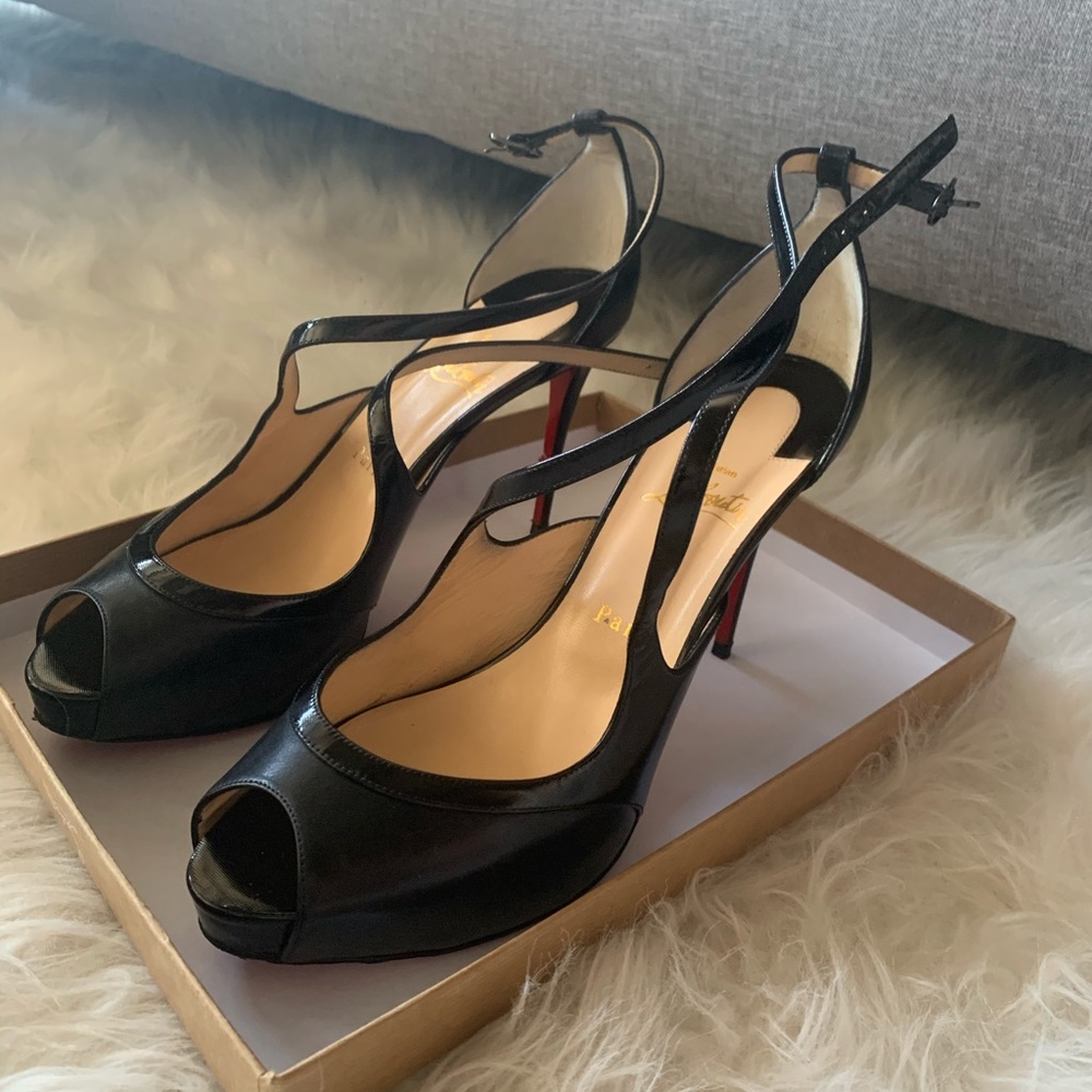 Christian Louboutin Mira Bella Pumps - Picture 4 of 6